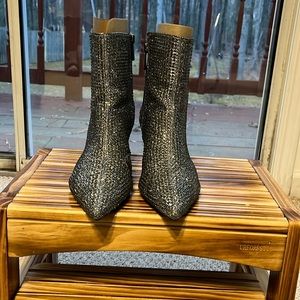 Michael Kors Blaine Flex Kitten Bootie -7M